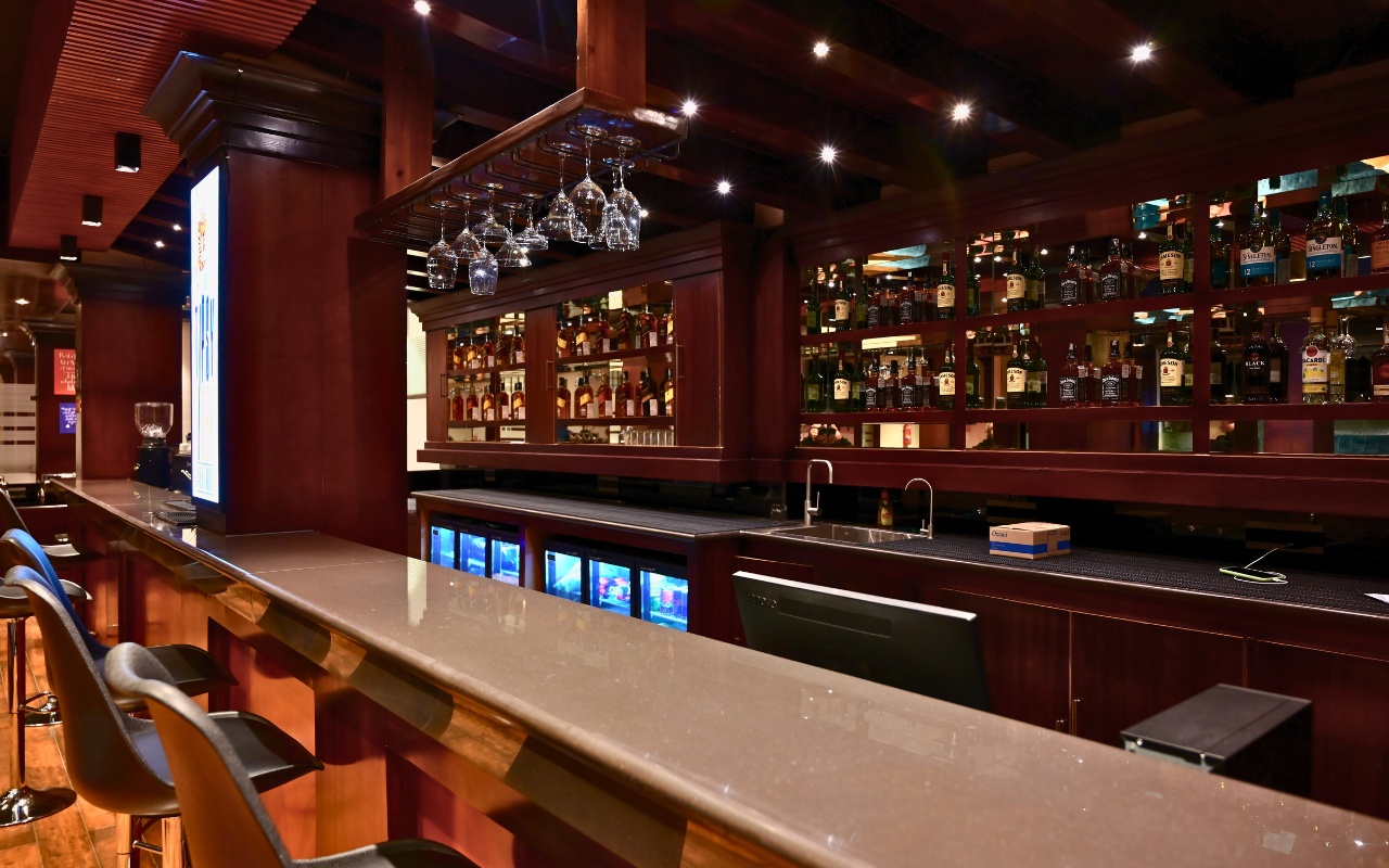 Tipsy Tiger Bar